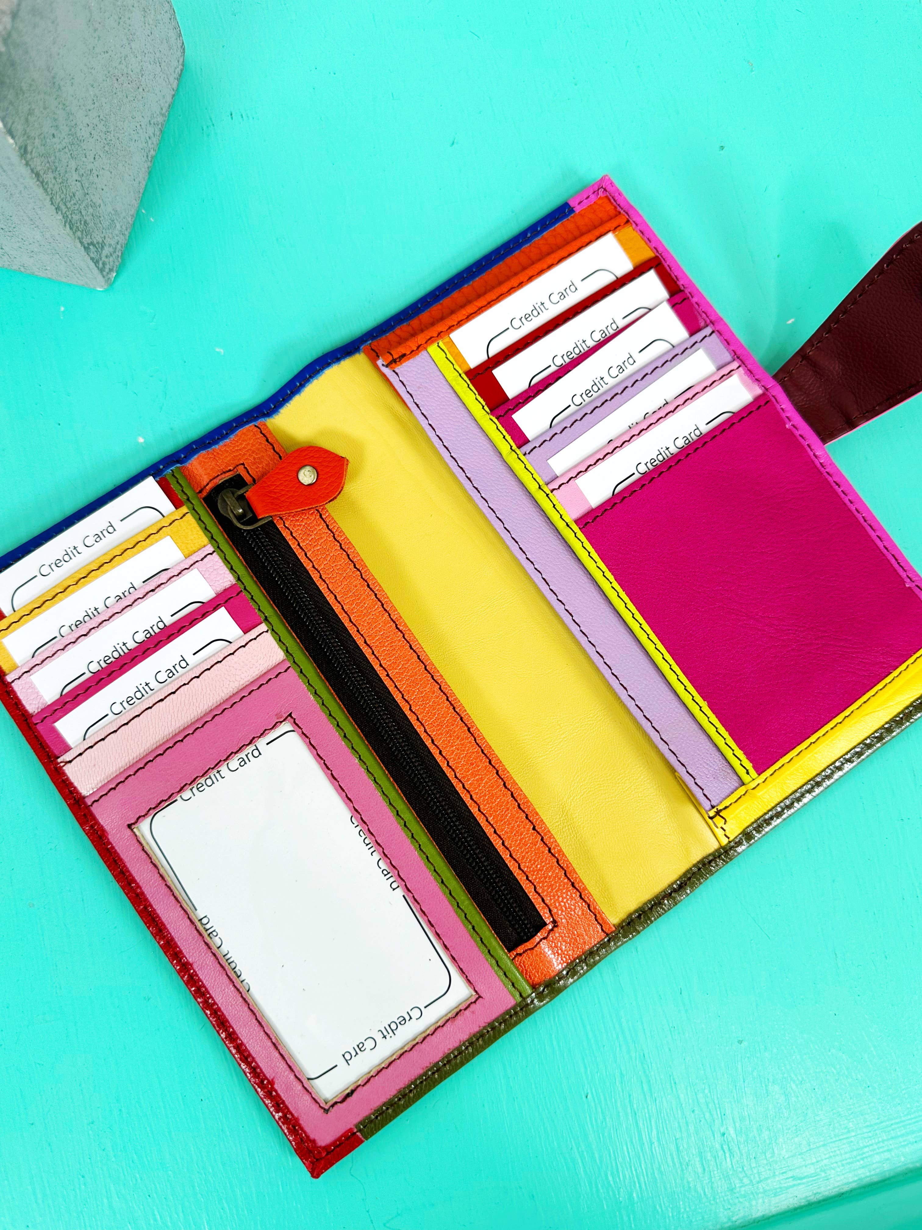 Mara Small Leather Wallet | Large Leopard Print