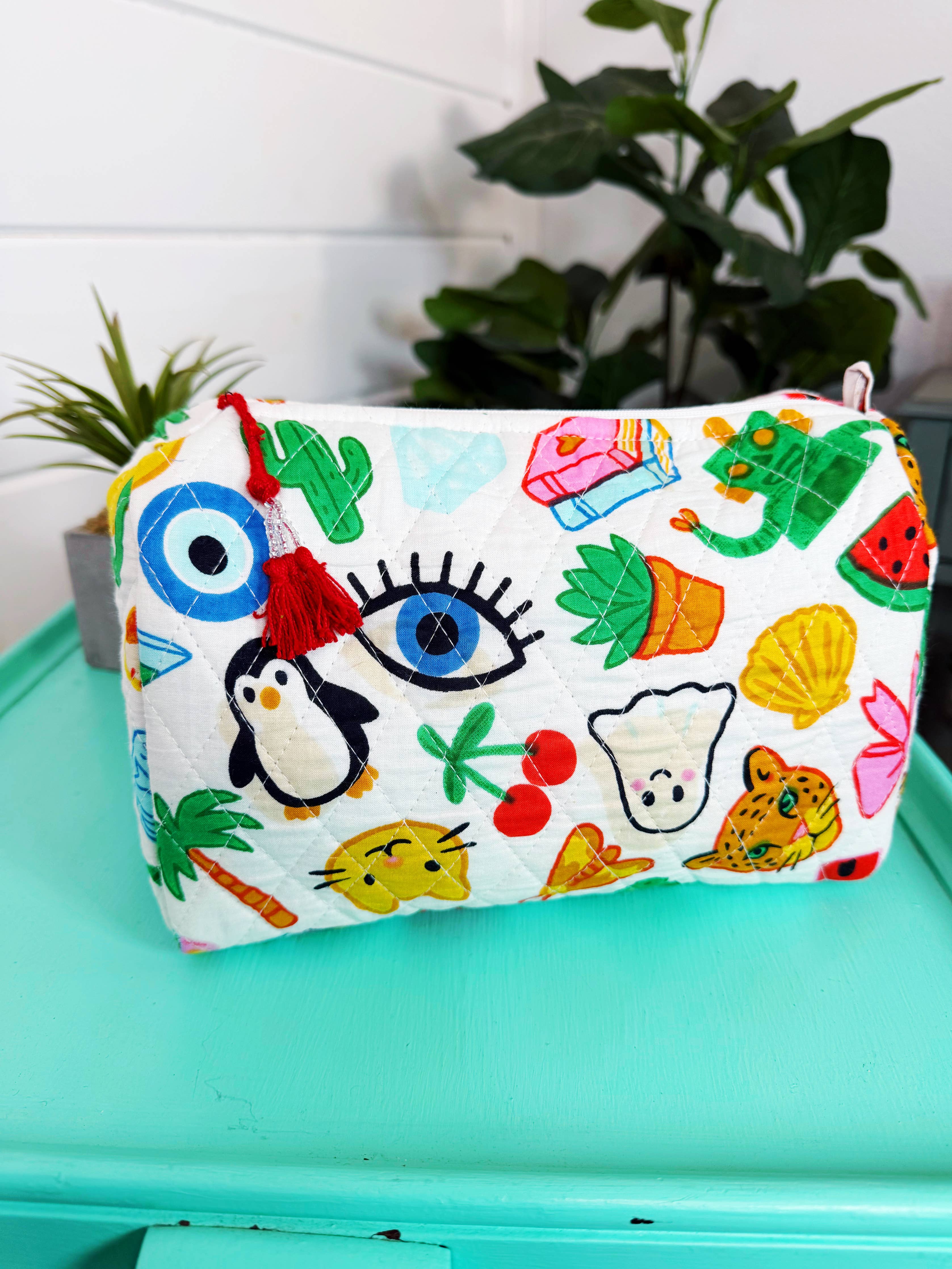 Quilted Toiletry Makeup Cosmetics Bags | Lucky Vibes White