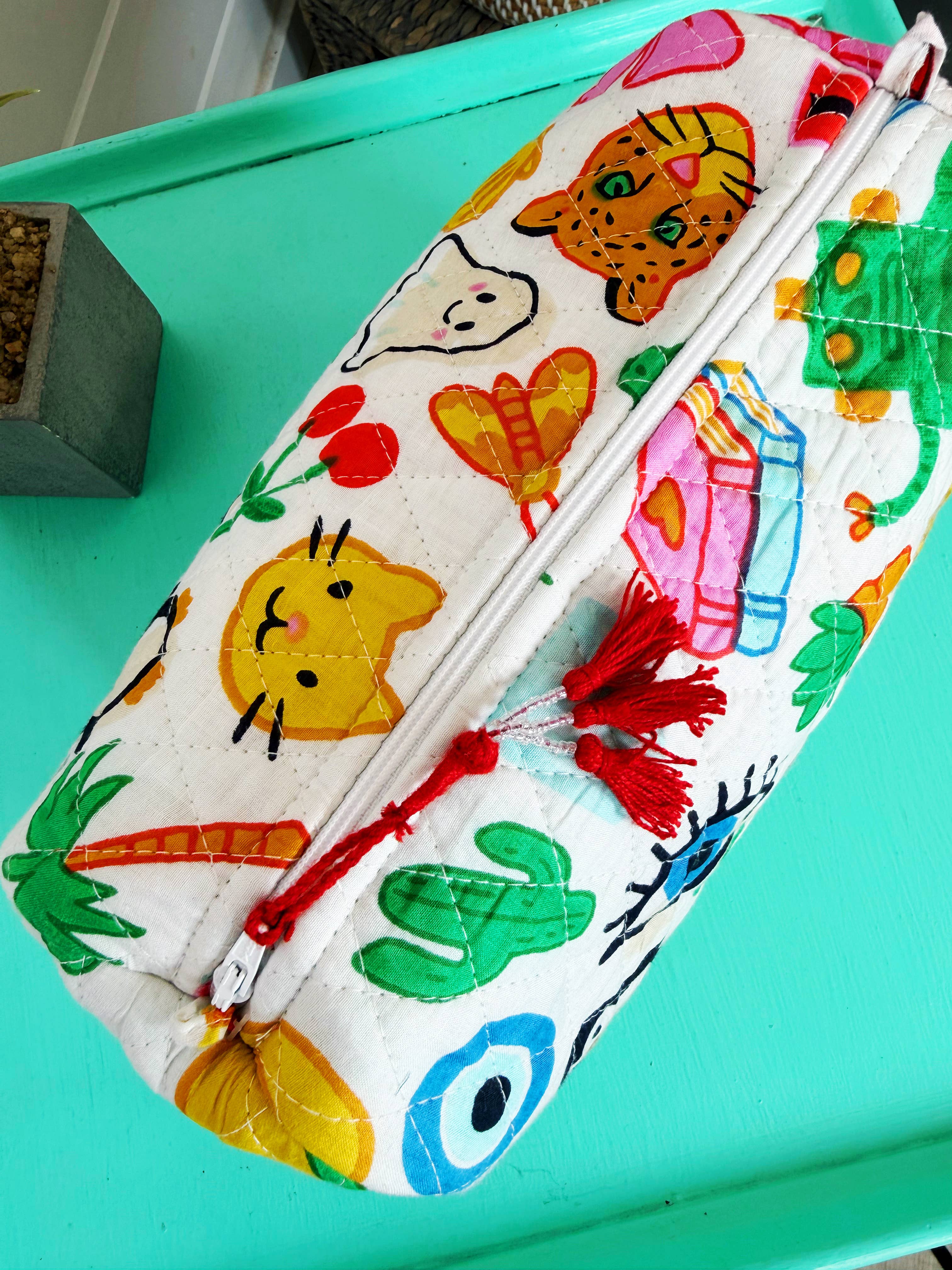 Quilted Toiletry Makeup Cosmetics Bags | Lucky Vibes White