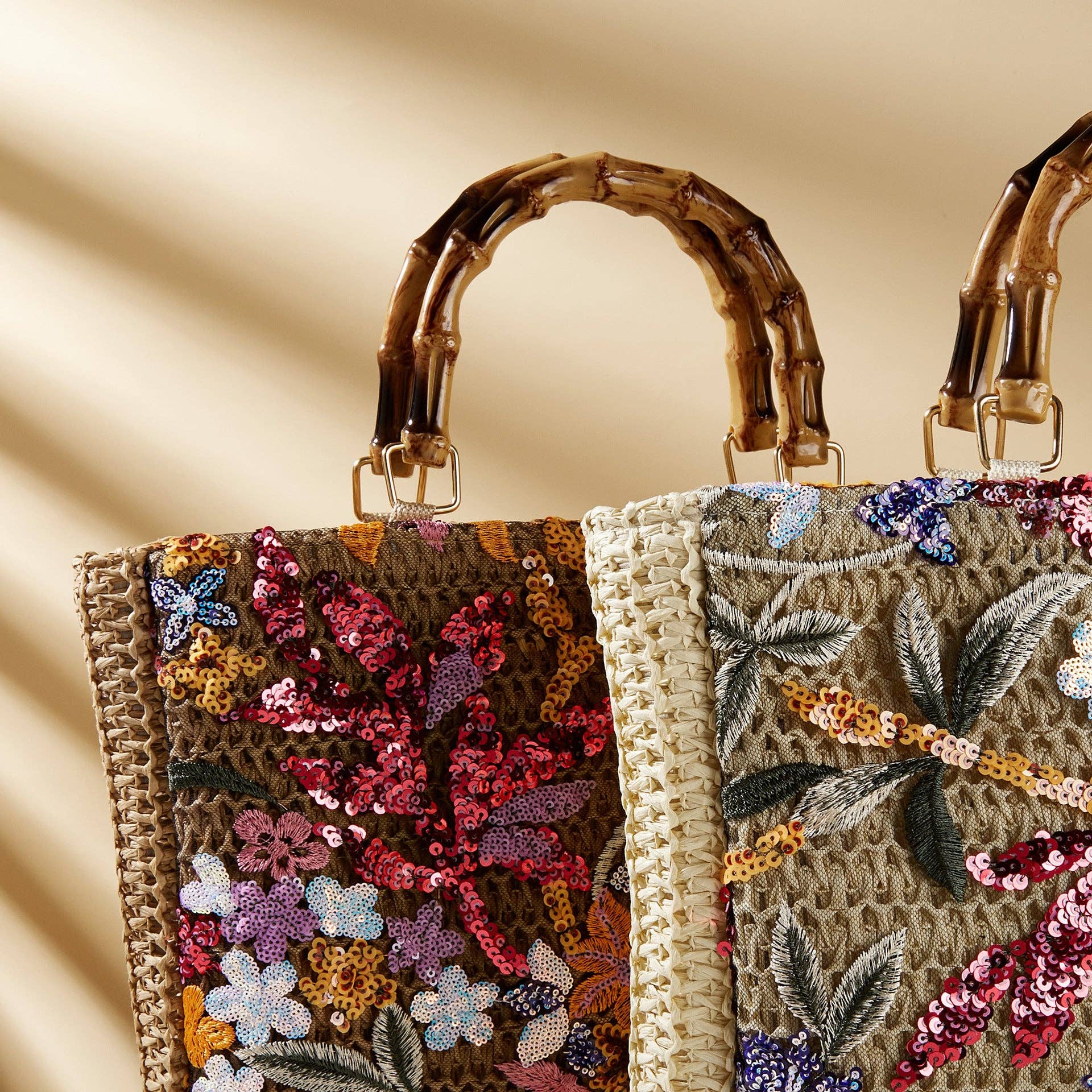 Embroidered Straw Large Capacity Tote Bag