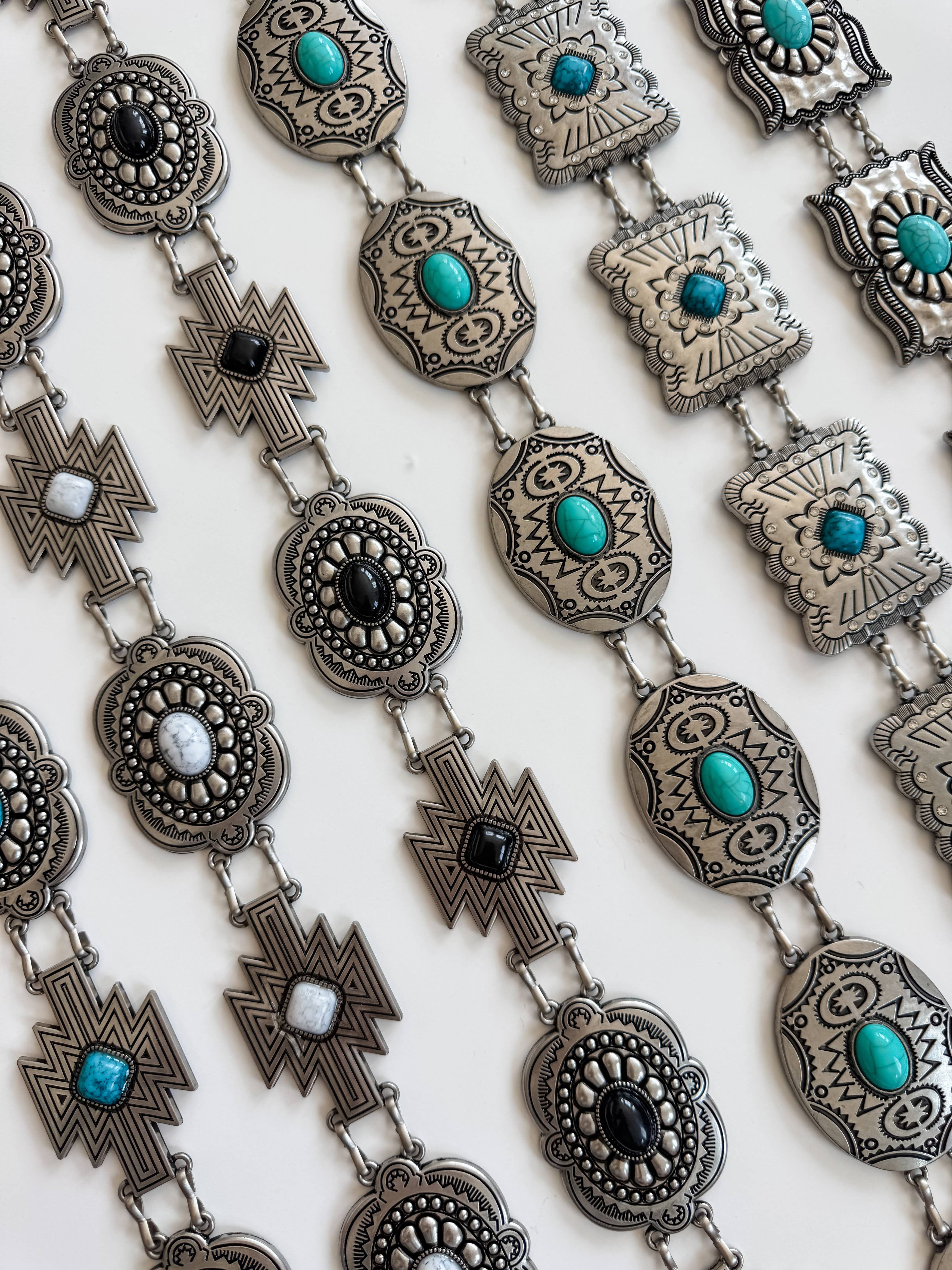 Western Concho Chain Belt – Vintage Silver Style