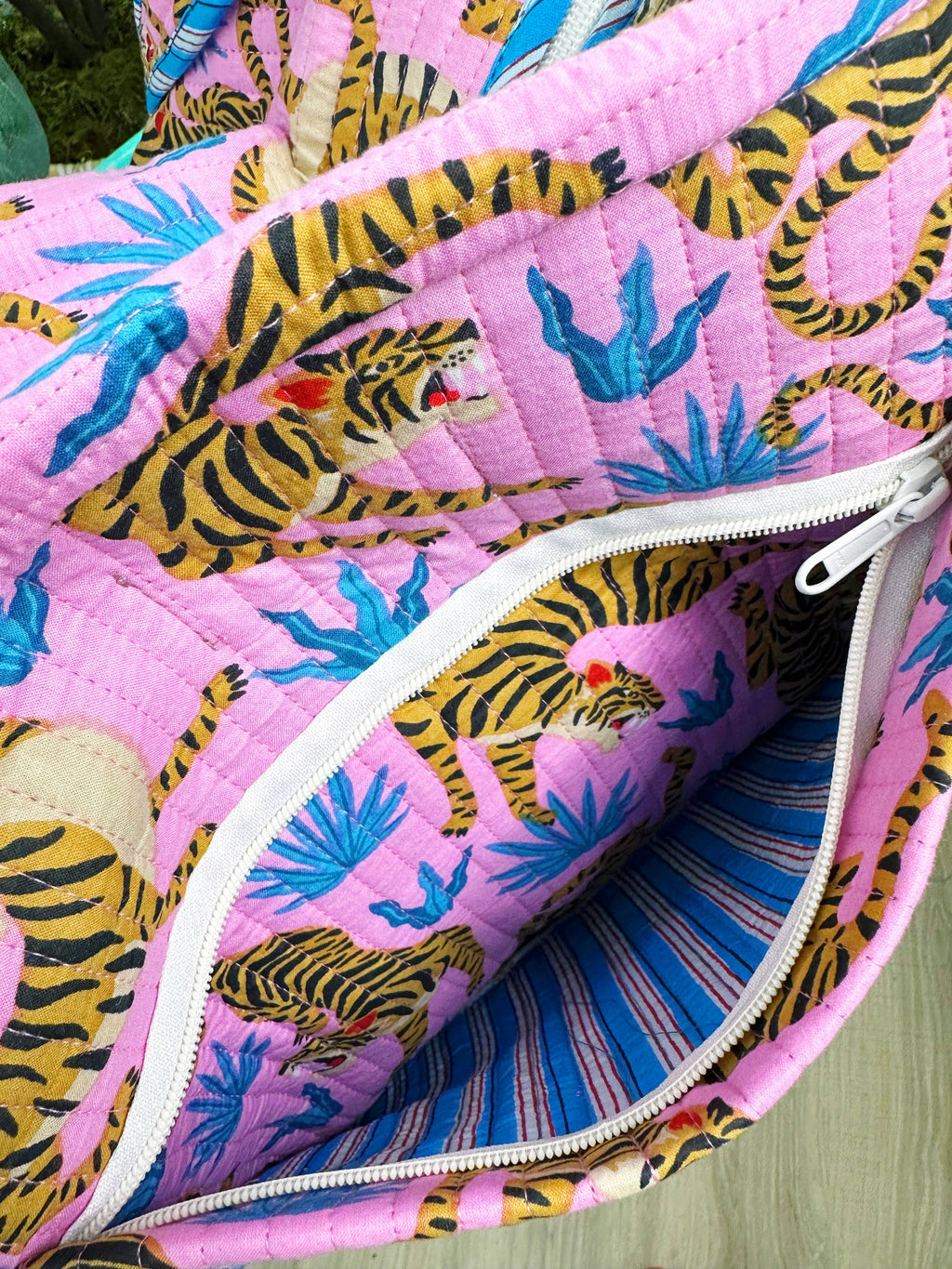 Quilted Overnight Bag | Large Size | Pink Blue Tiger Print