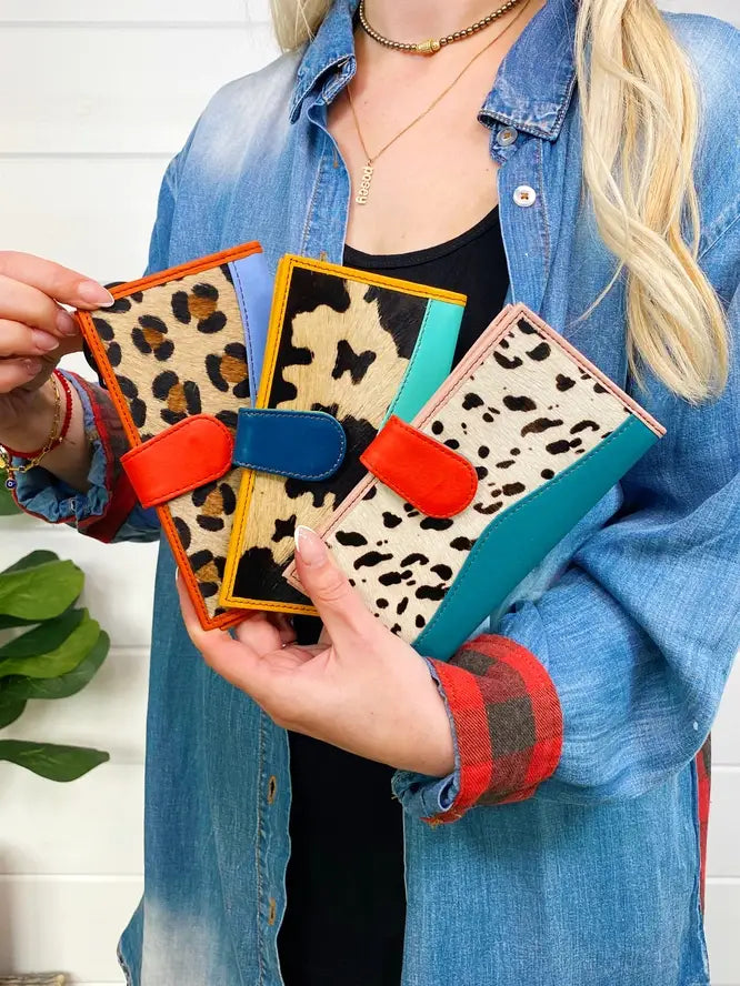 Mara Small Leather Wallet | Large Leopard Print